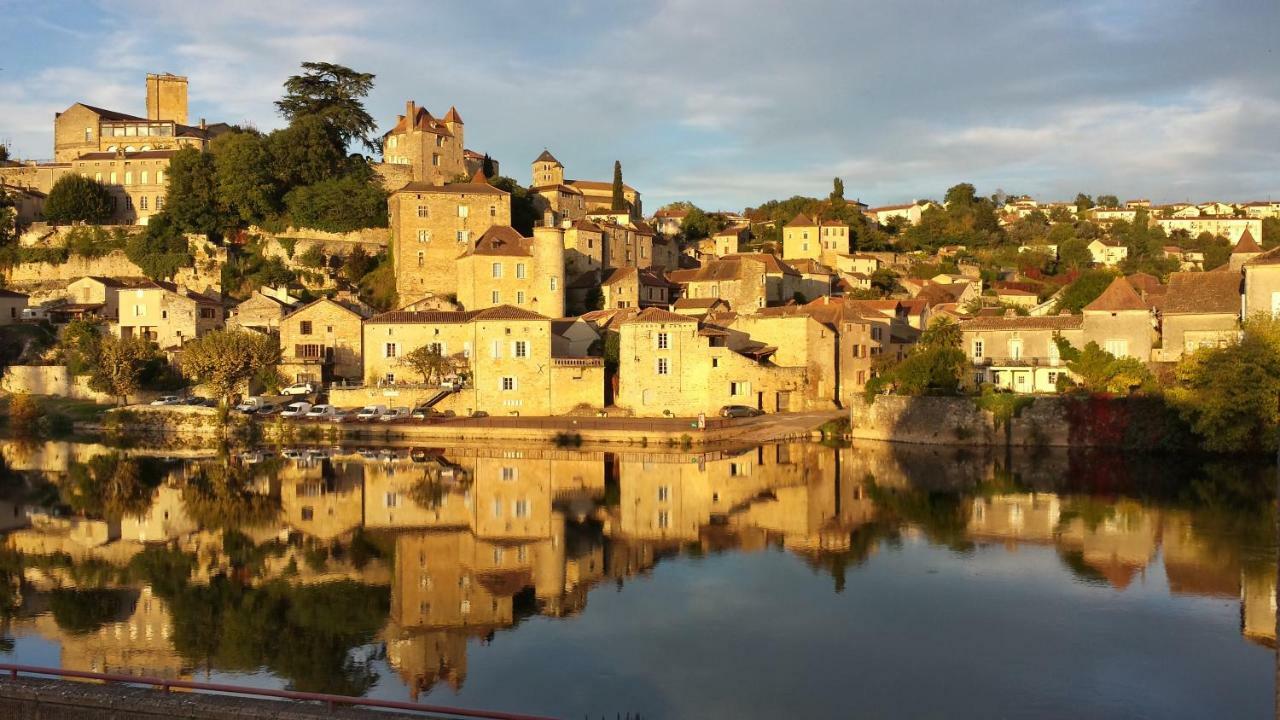 Puy-lʼÉvêque Maison Delmas B&B 외부 사진